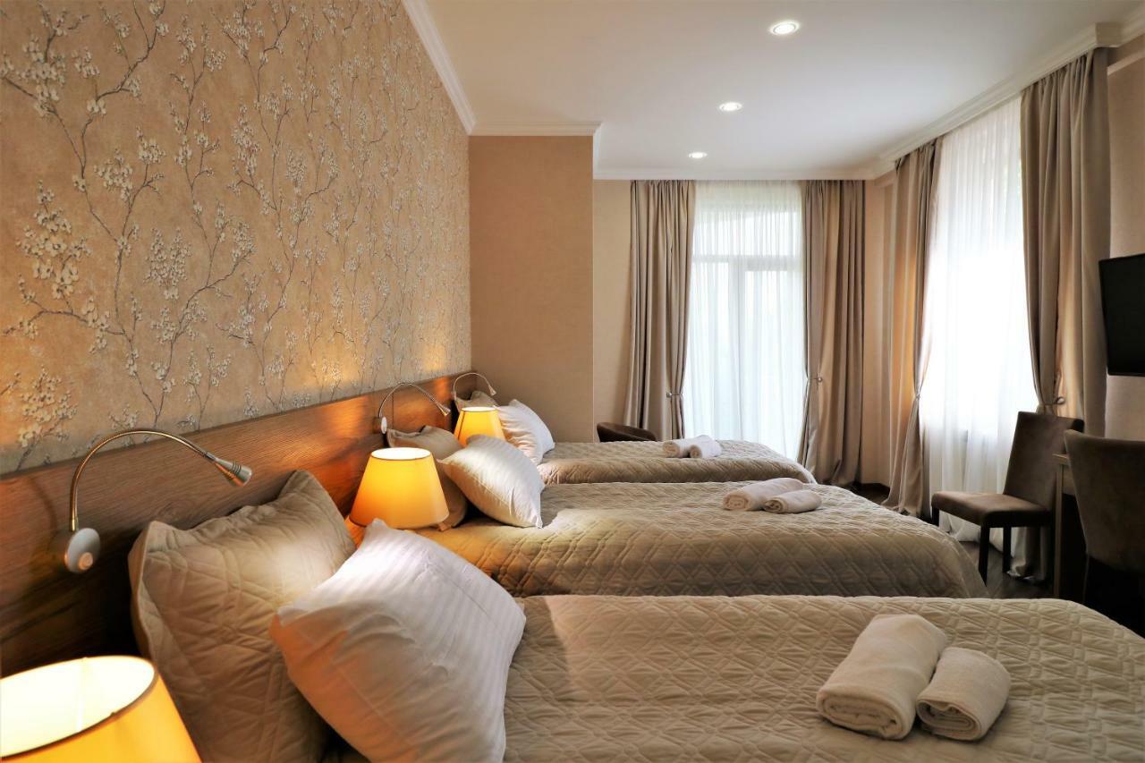 Luxury Aparthotel 5Rooms In Tbilisi Center エクステリア 写真