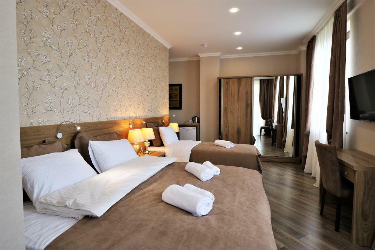 Luxury Aparthotel 5Rooms In Tbilisi Center エクステリア 写真